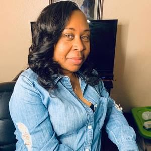 Meet your Posher, Stephine